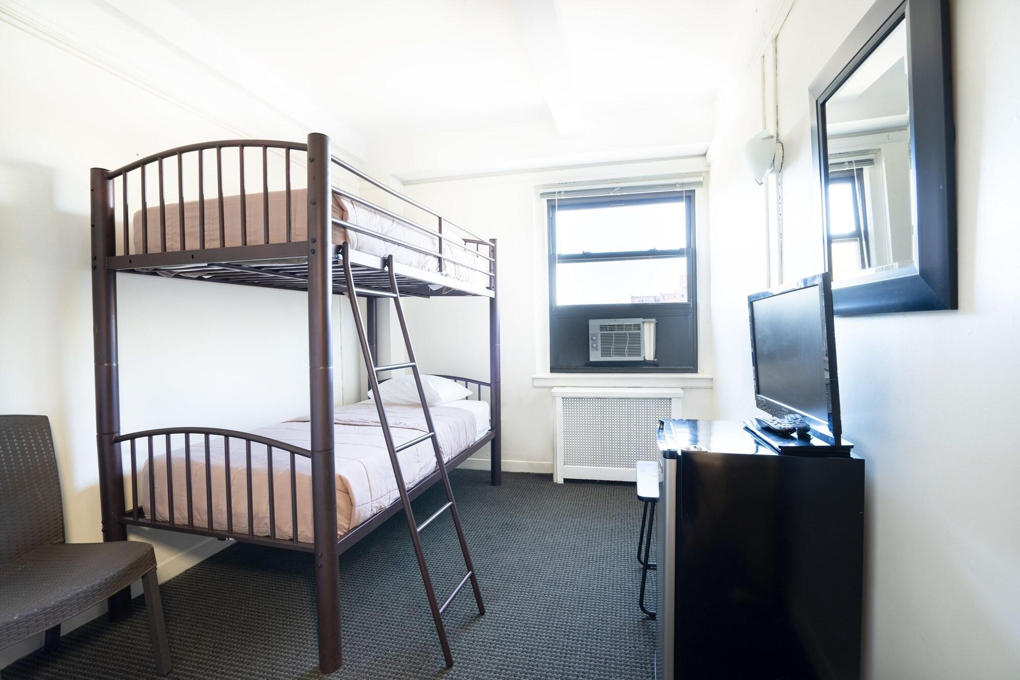 Flushing Ymca Hostel New York Exterior photo